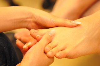 フットマッサージ